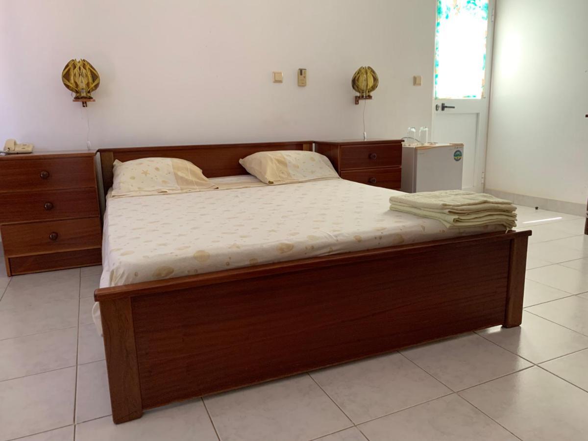 Residencial Por Do Sol Hotel Porto Novo  Bagian luar foto