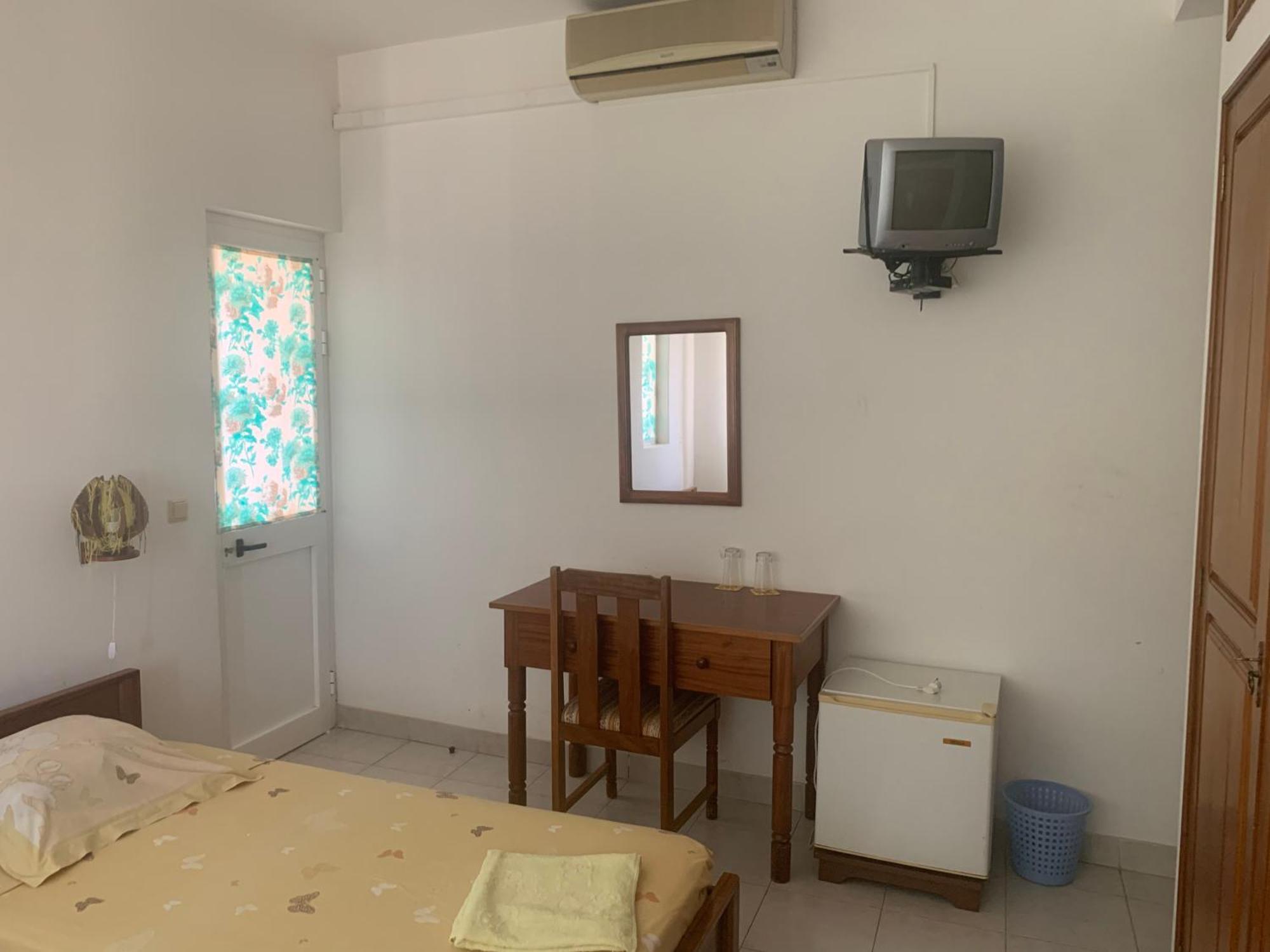 Residencial Por Do Sol Hotel Porto Novo  Bagian luar foto