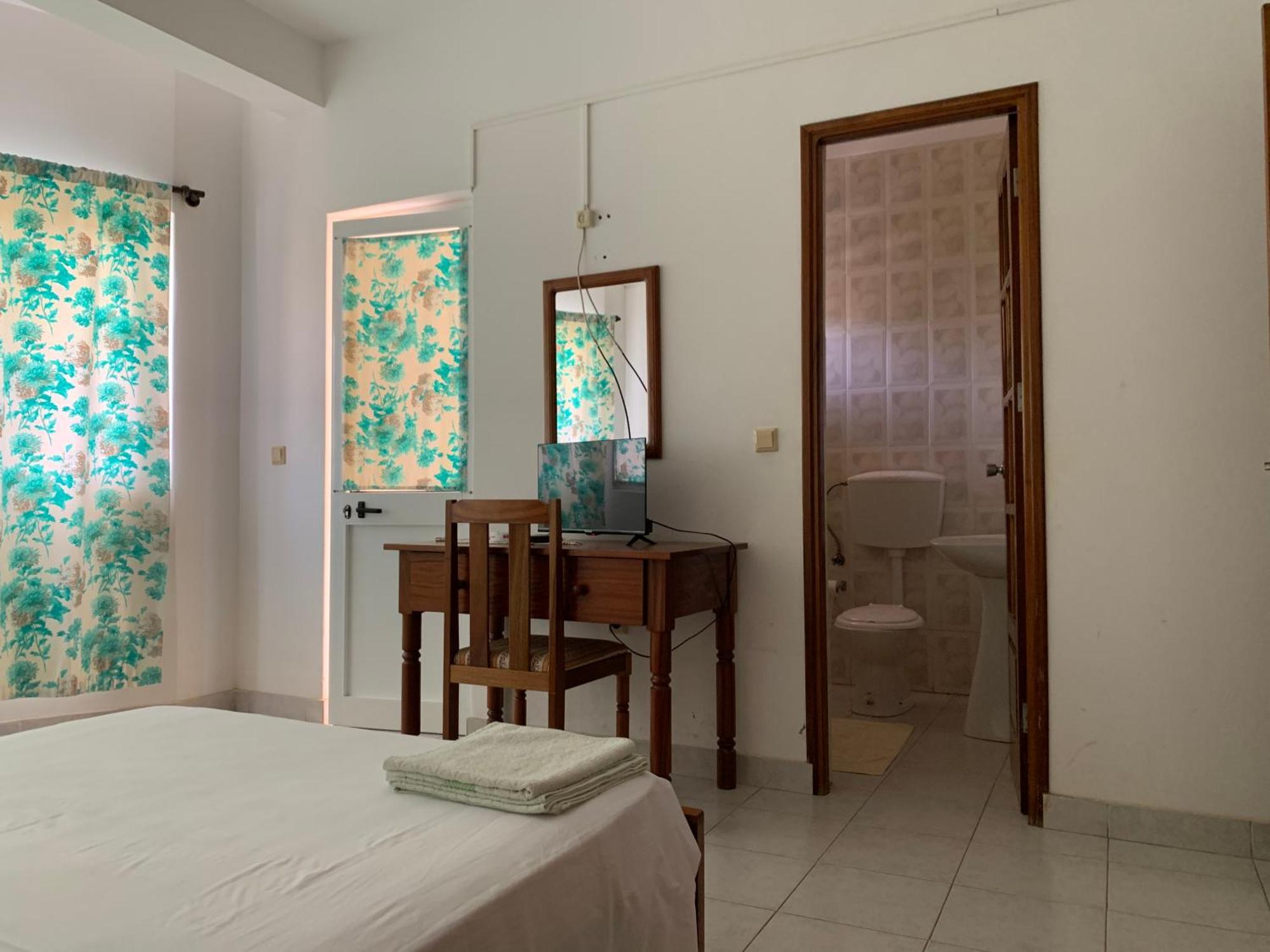 Residencial Por Do Sol Hotel Porto Novo  Bagian luar foto
